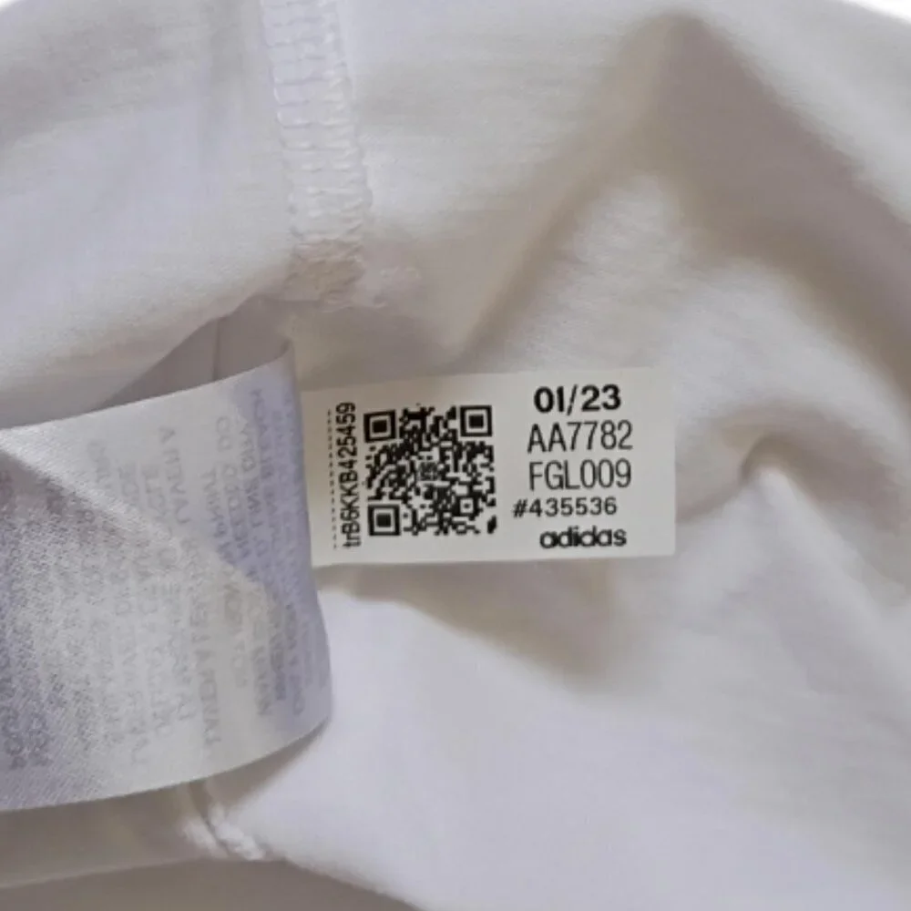 Adidas Camo Logo Graphic T-Shirt White Youth Size M Athletic Casual Tee